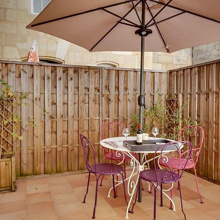 Logis Loiseau Avec Terrasse Lägenhet Saint-Émilion Exteriör bild